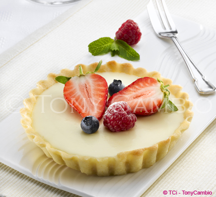White Chocolate Tartlet with Summer Fruits